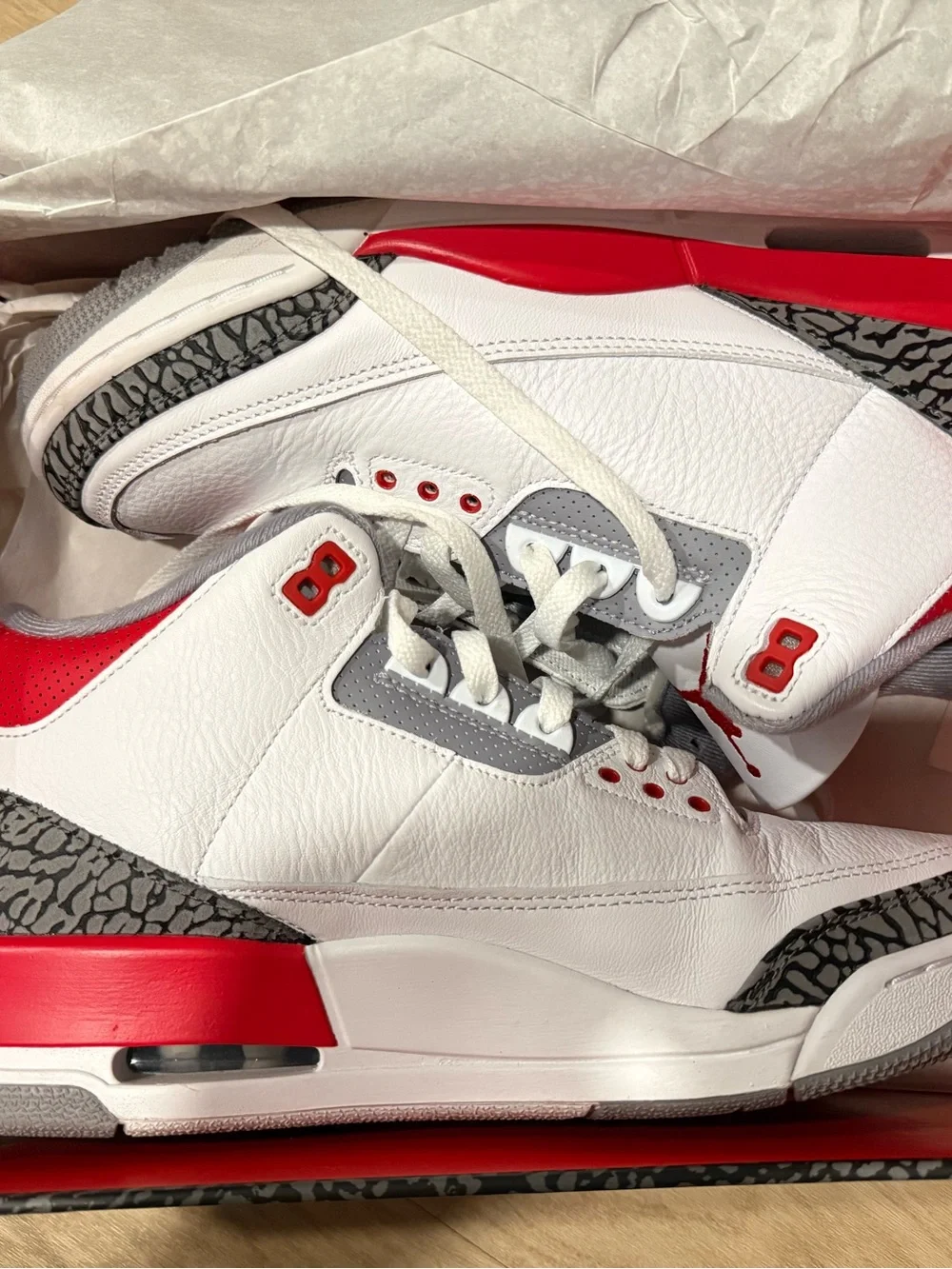 Jordan 3 Retro Fire Red size 10.5